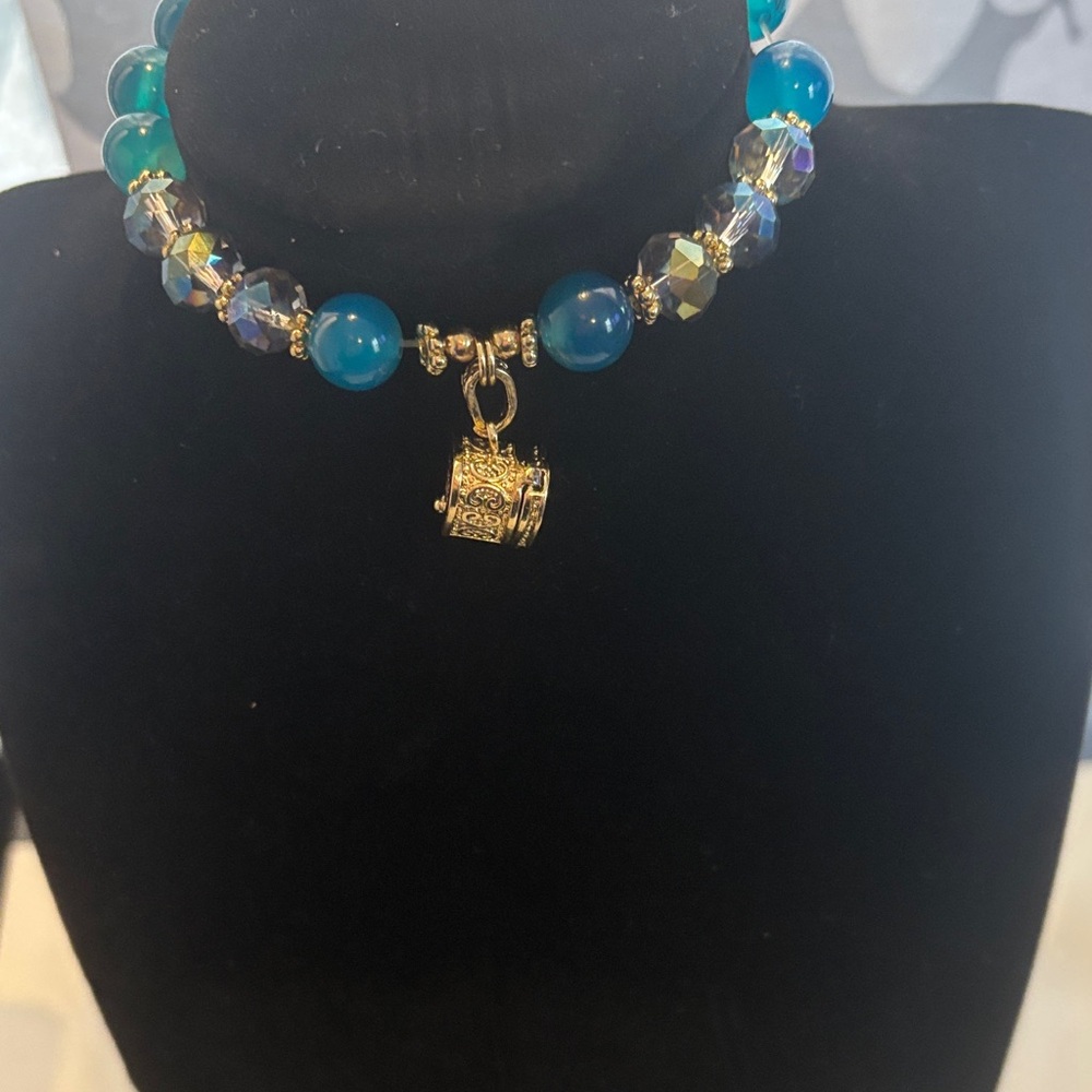 Alexa’s Angels with prayer box. Beautiful beaded stretchy bracelet.